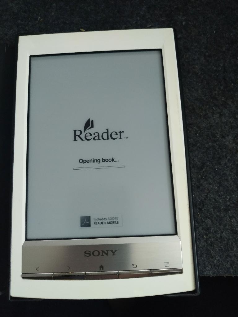 Sony Reader PRS-T1 wit en zwart, Computers en Software, E-readers, Gebruikt, 6 inch of minder, 4 GB of minder, Touchscreen, Ophalen of Verzenden