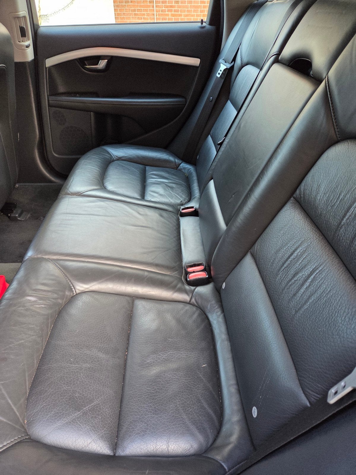 Volvo V70 2.0 T AUT 2011 Grijs, Auto's, 1800 kg, 4 cilinders, Stationwagon, Particulier
