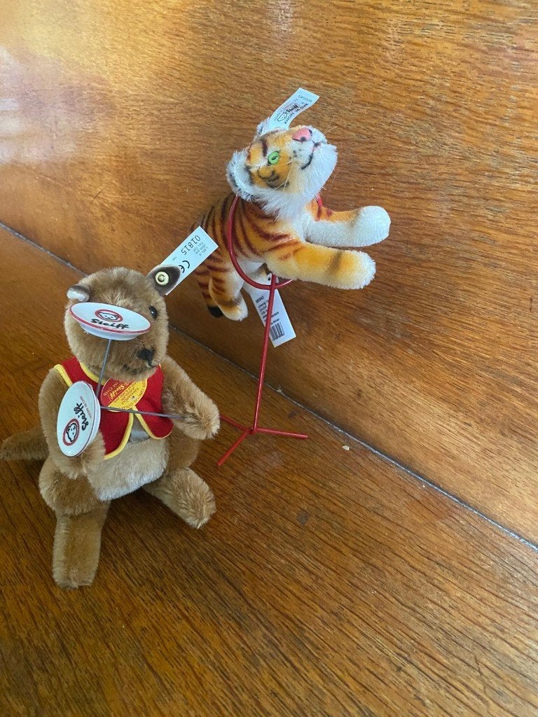 Steiff circus collection: Jumping Tiger en Kangaroo Juggler, Ophalen of Verzenden, Gebruikt, Stoffen beer, Steiff