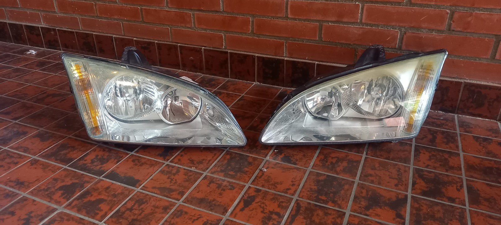 Ford Focus koplampen (set) - 4M51-13W029-AD, Ophalen