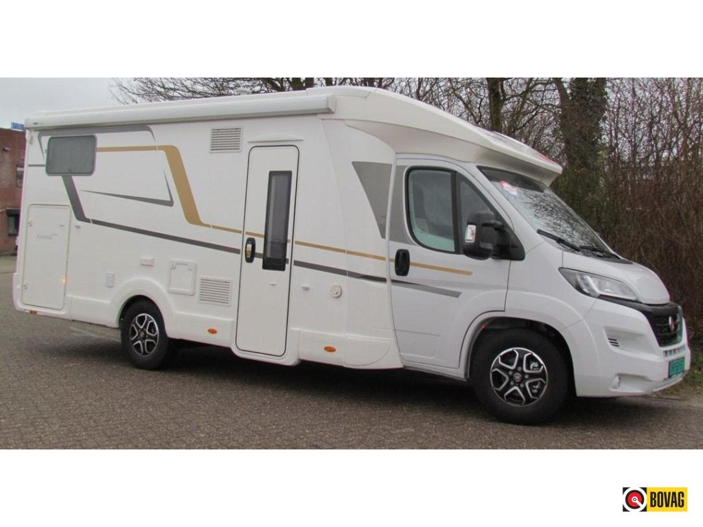 Eura Mobil Profila RS 695 EB Mondial,Lengte- en Hefbed, Fiat, Koelkast, Airbags, Fietsendrager