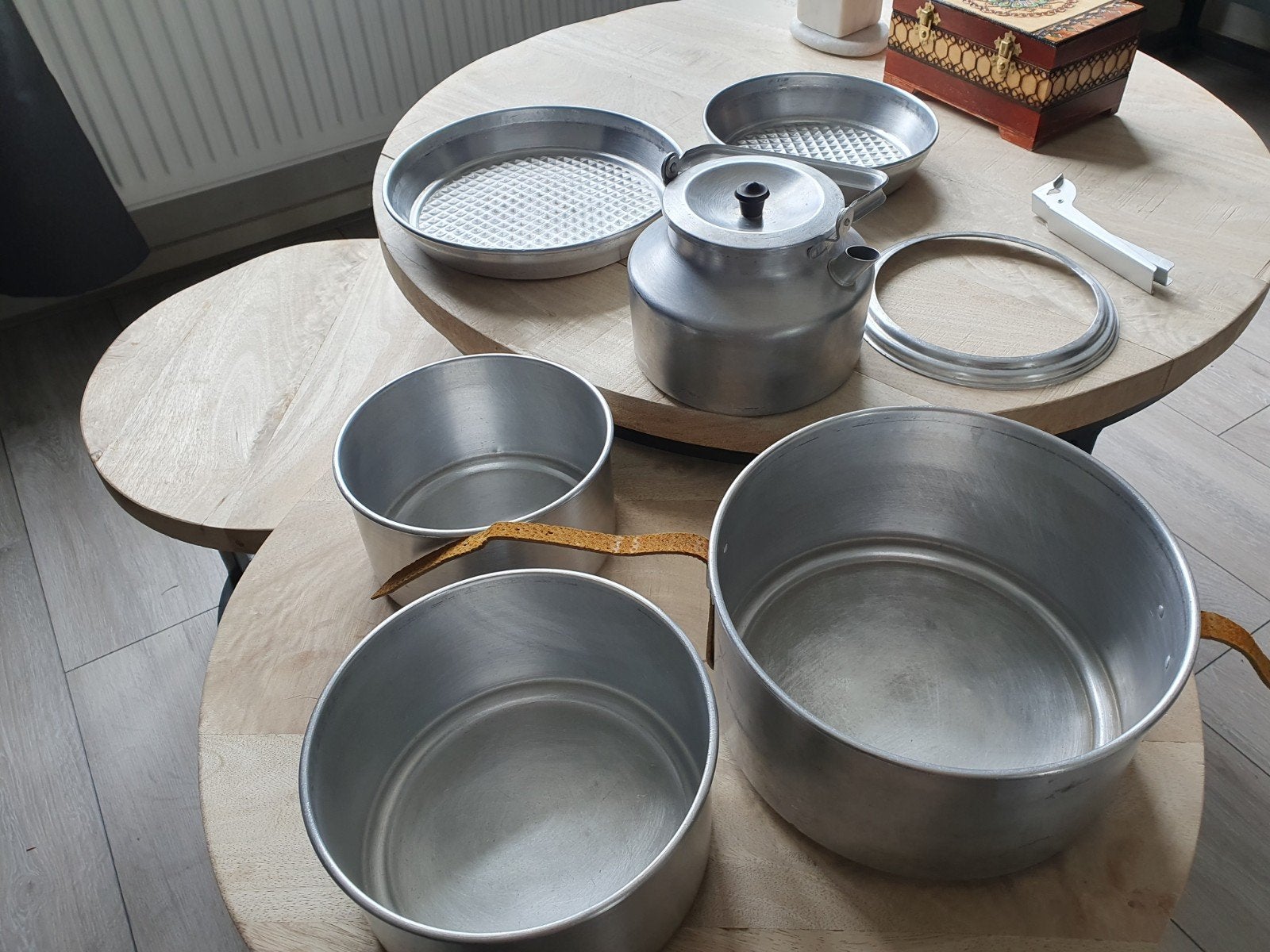 Kampeer pannenset 6-delig in Nieuwstaat!, Caravans en Kamperen, Ophalen, Zo goed als nieuw