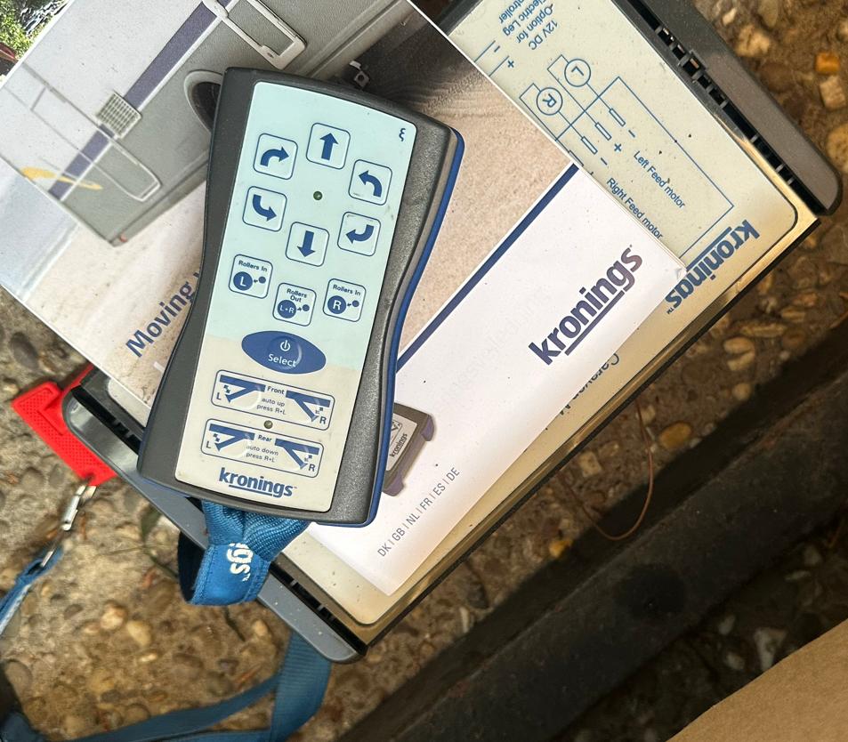 Kronings Caravan Mover Systeem - Onderdelen, Ophalen, Gebruikt