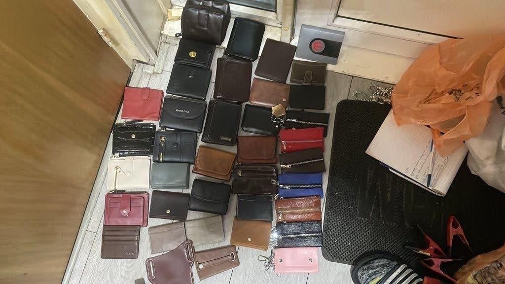 Partij 43x Luxe Lederen Portemonnees Dames/Heren, Sieraden, Tassen en Uiterlijk, Ophalen of Verzenden, Nieuw, Leer