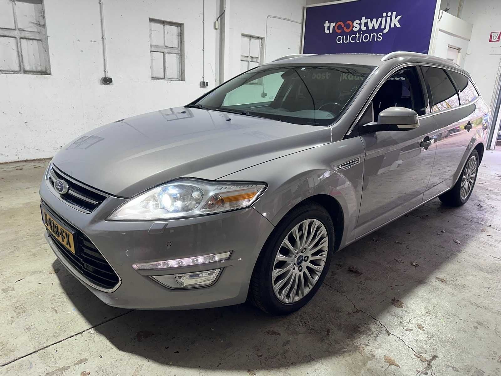 Ford - Mondeo Wagon - 1.6 EcoB. Platinum - Z-428-FX, Auto's, Ford, Voorwielaandrijving, Gebruikt, 4 cilinders, Mondeo