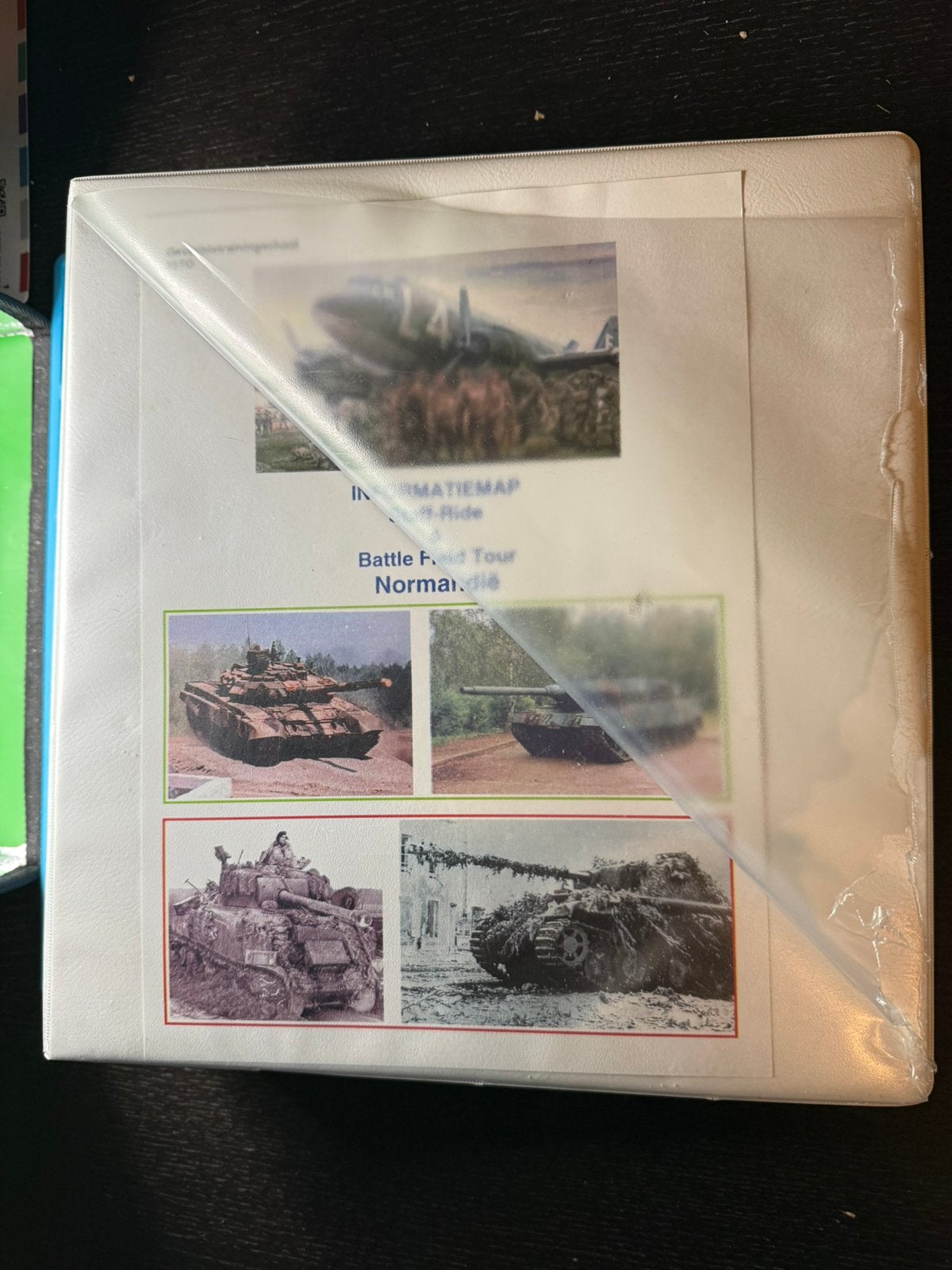 Originele Nederlandse Leger Map Normandië Battle Field Tour, Ophalen of Verzenden, Zo goed als nieuw, Trein, Boek of Tijdschrift