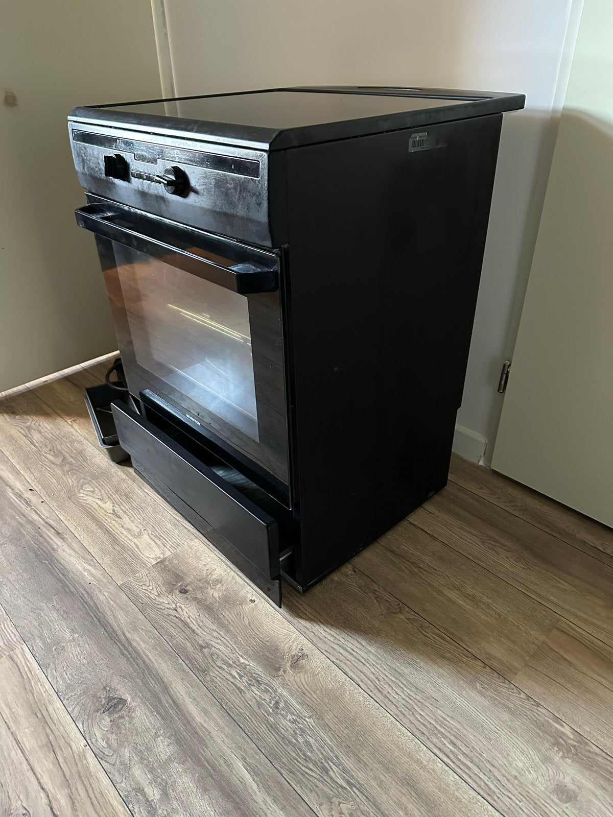 Inventum Inductiefornuis met Oven - Zo goed als nieuw, Witgoed en Apparatuur, Grill, Ophalen of Verzenden, Zo goed als nieuw, Inductie