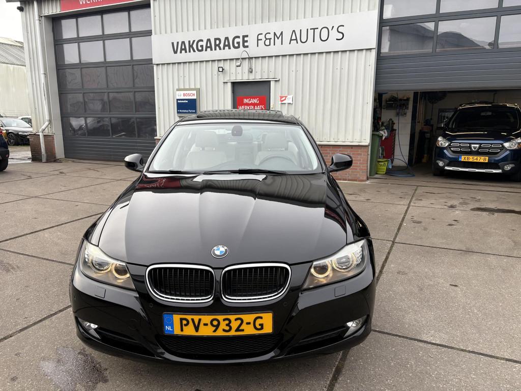 BMW 3-serie 320i High Executive, Auto's, Automaat, Euro 5, 4 cilinders, Zwart