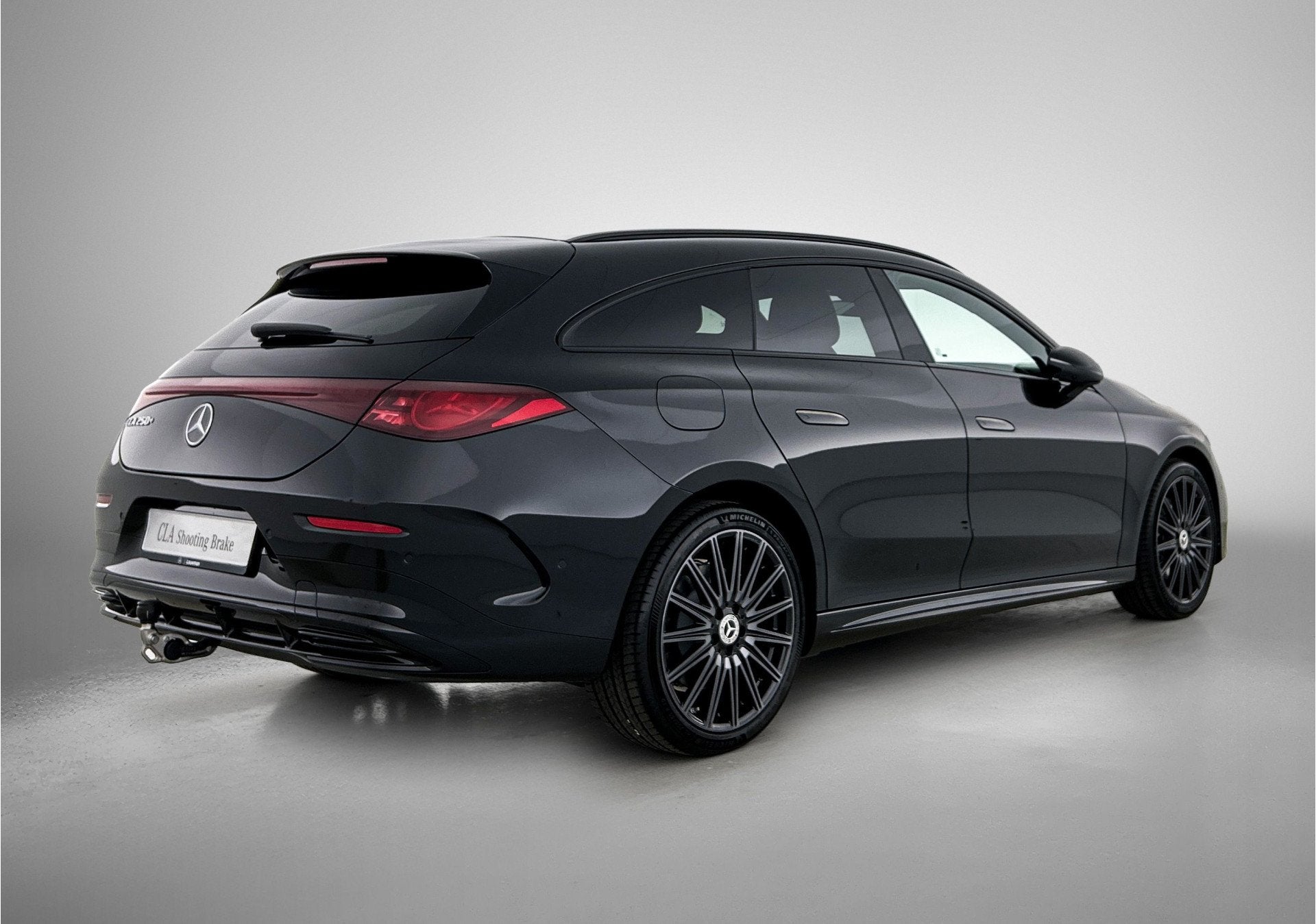 Mercedes-Benz CLA-Klasse Shooting Brake 250+ Business Soluti, Automaat, CLA, Achterwielaandrijving, Zwart