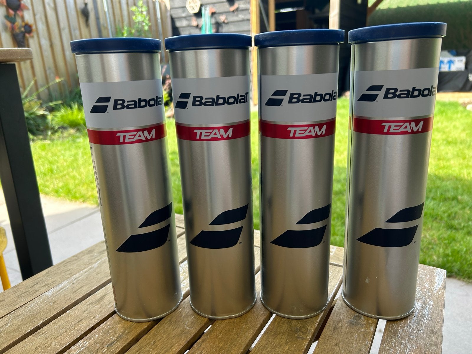 Babolat Team Tennisballen - Nieuw en Verzegeld (4 blikken), Sport en Fitness, Tennis, Ballen, L00, Nieuw, Ophalen of Verzenden