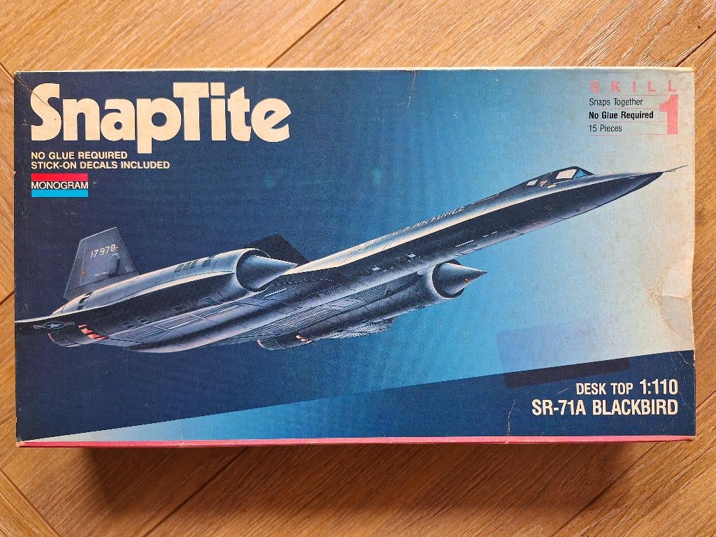 1:110 1/110 Monogram SR-71A Blackbird, Hobby en Vrije tijd, Modelbouw | Vliegtuigen en Helikopters, Zo goed als nieuw, Vliegtuig