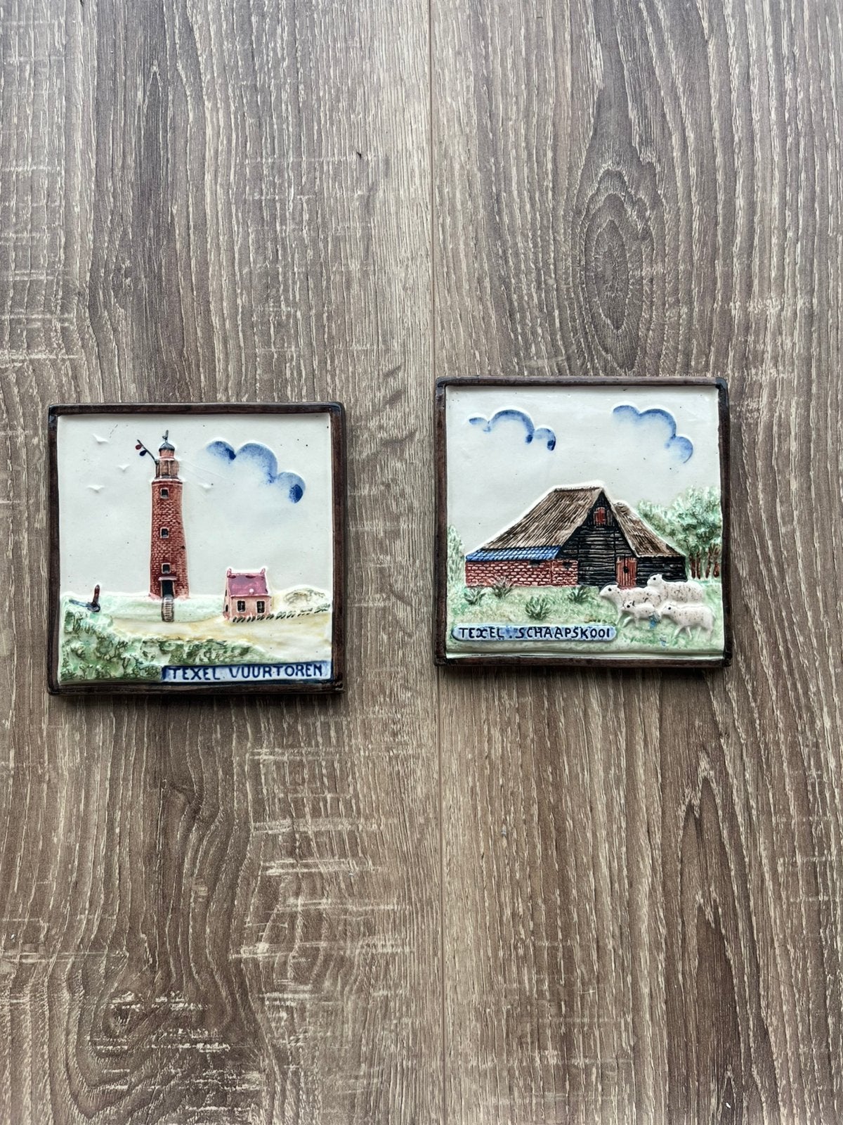 Set van 2 Vintage Klinkenberg Zeist Reliëftegels van Texel, Ophalen of Verzenden