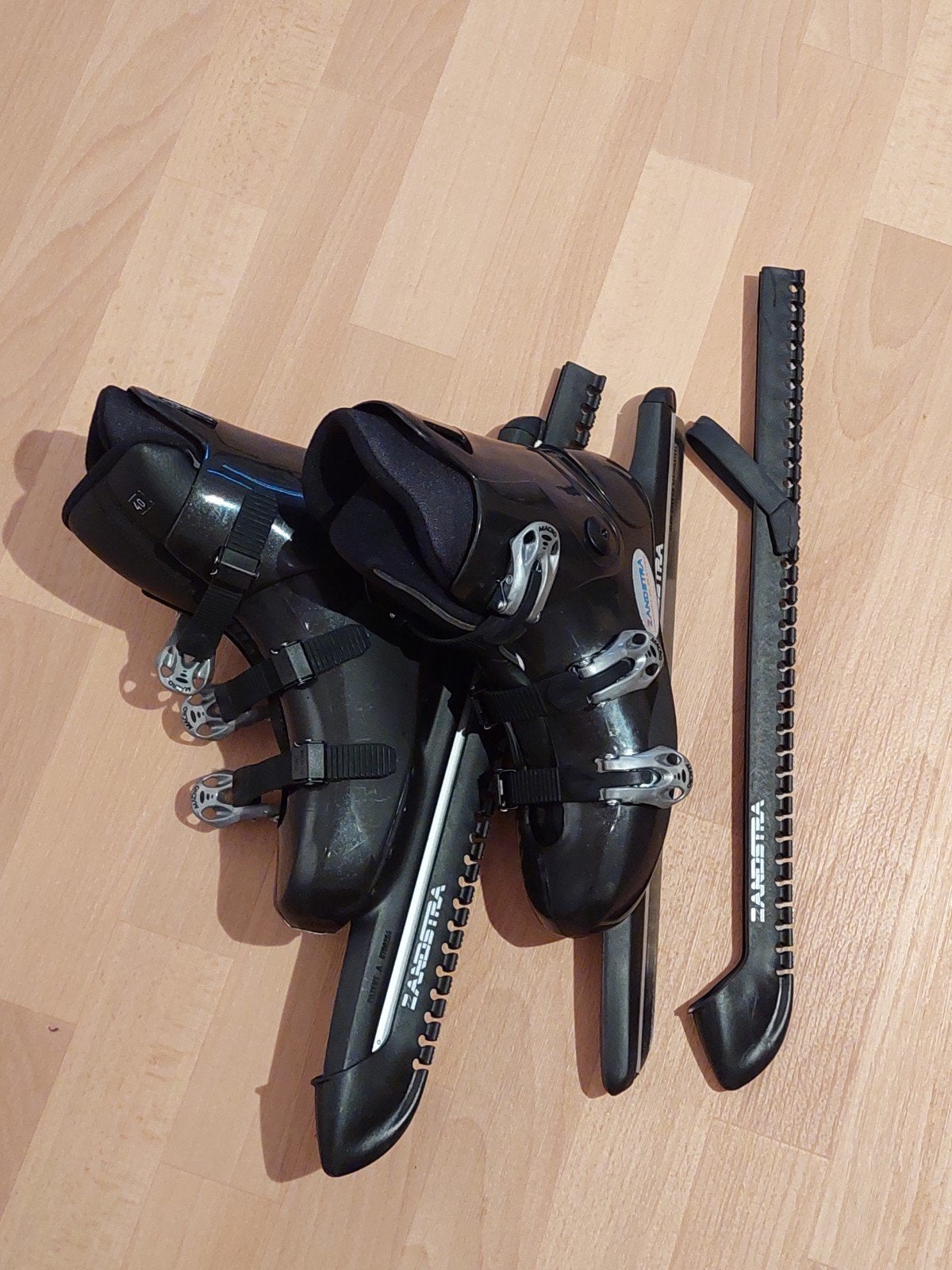 Schaatsen, Sport en Fitness, Schaatsen, Ophalen, Zo goed als nieuw, Noren, Zandstra