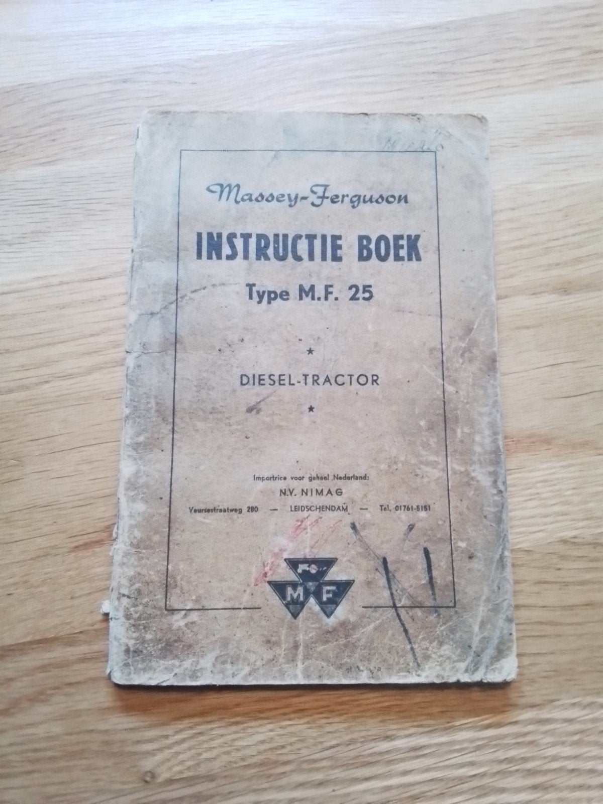 Massey Ferguson 25 ,tractor,instructie boekje, Ophalen of Verzenden