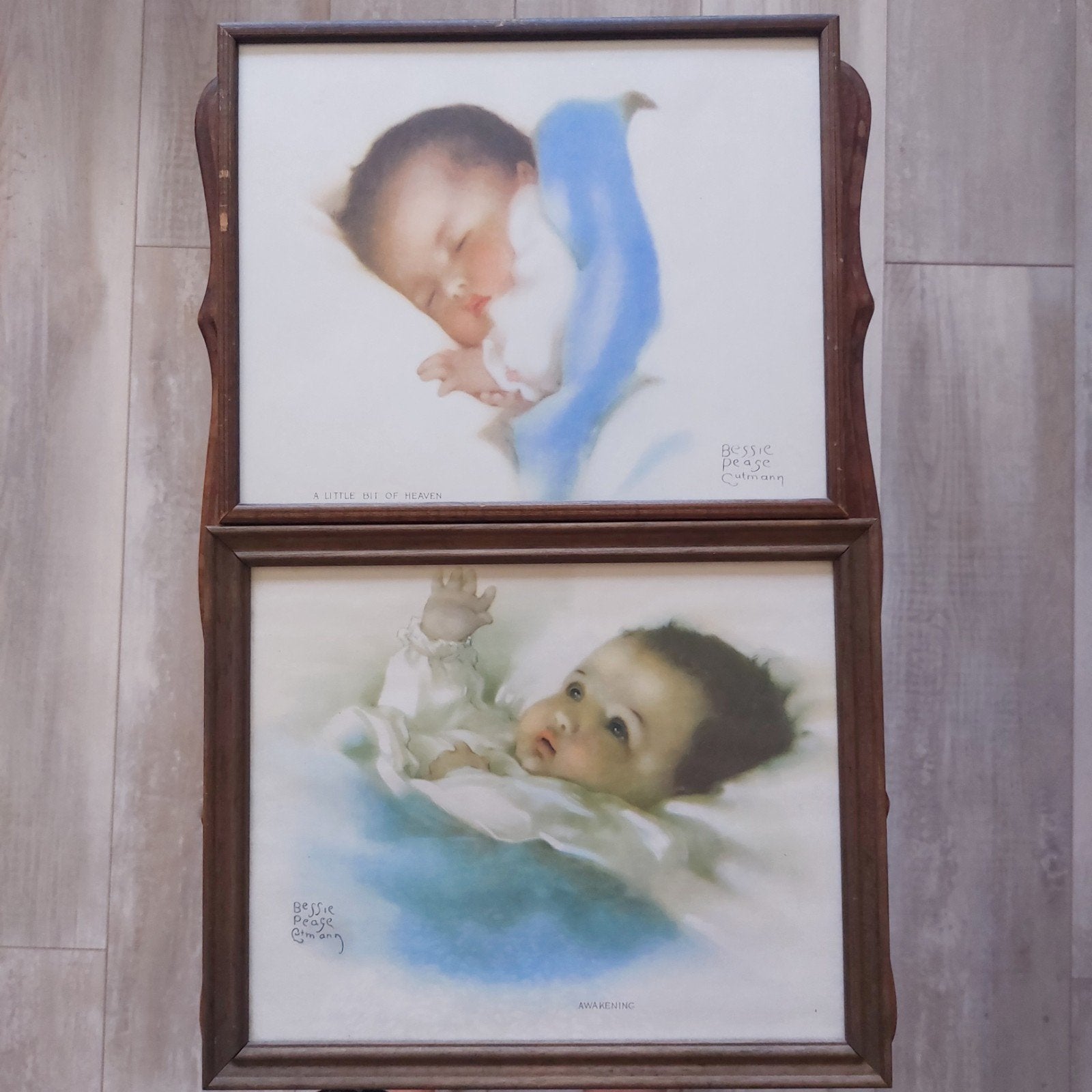 Set van 3 brocante/ vintage baby schilderijtjes., Antiek en Kunst, Ophalen