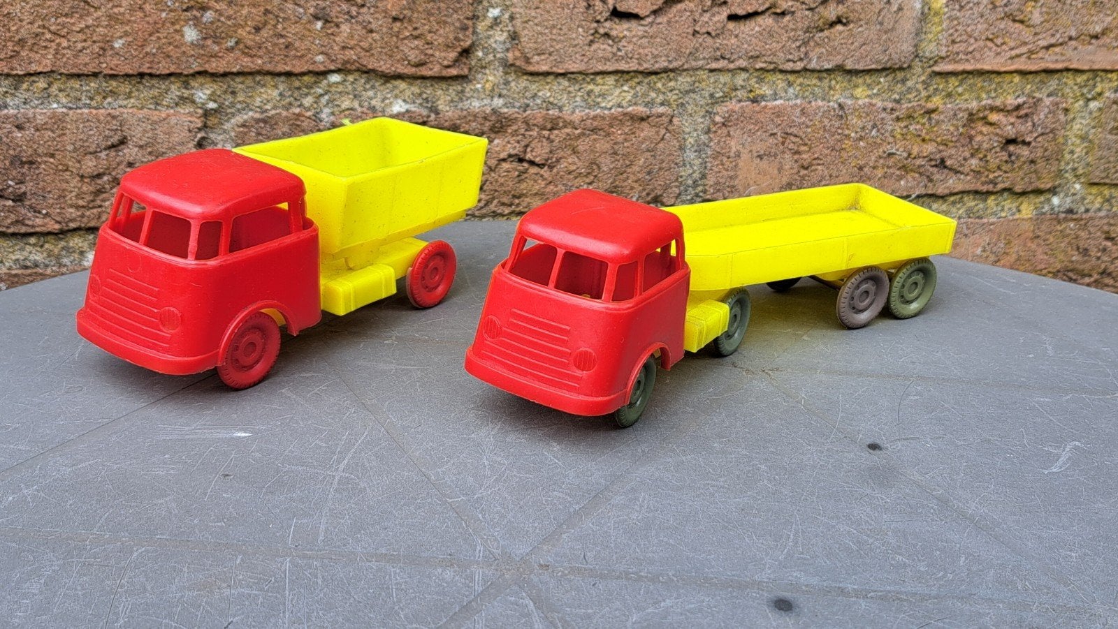 2 x DAF Kikkerdaf kipper en trekker oplegger, Ophalen of Verzenden, Zo goed als nieuw, Bus of Vrachtwagen, Overige merken