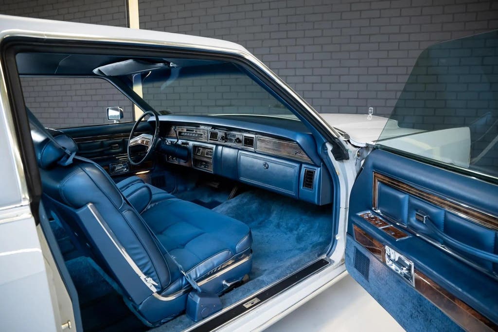 Lincoln CONTINENTAL Coupe (1 owner, original paint), foto 8