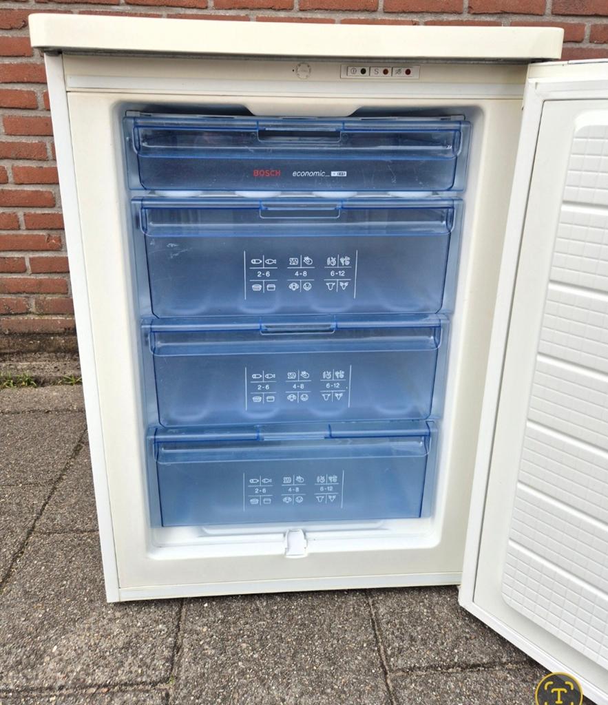 Vriezer bosch tafelmodel, Gebruikt, Energieklasse A of zuiniger, Ophalen, Vrieskast