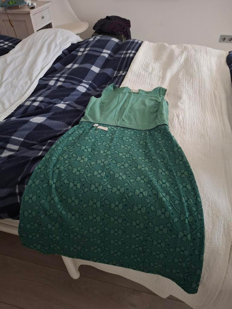 Noa Noa jurk met geborduurde onderkant mt m, Kleding | Dames, Jurken, Ophalen of Verzenden, Zo goed als nieuw