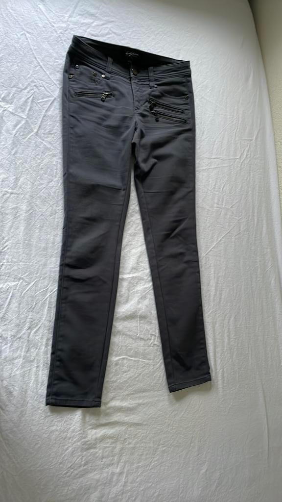 Donker grijze Nick Jeans broek maat 38, Kleding | Dames, Maat 38/40 (M), Ophalen of Verzenden, Zo goed als nieuw, Grijs