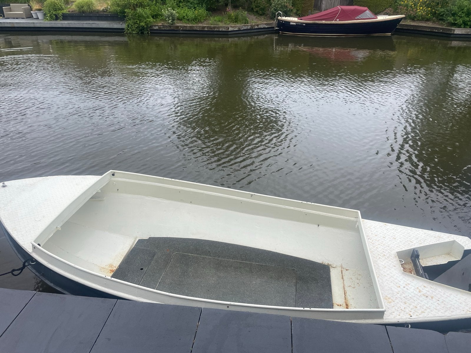 Robuuste grijze stalen Vlet/Visboot, Ophalen, Gebruikt, Overige typen, Motorboot
