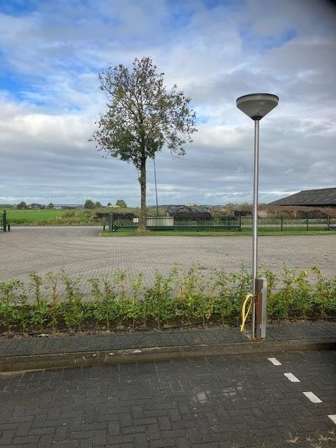 279. parkeerplaats lampen, Ophalen, Gebruikt
