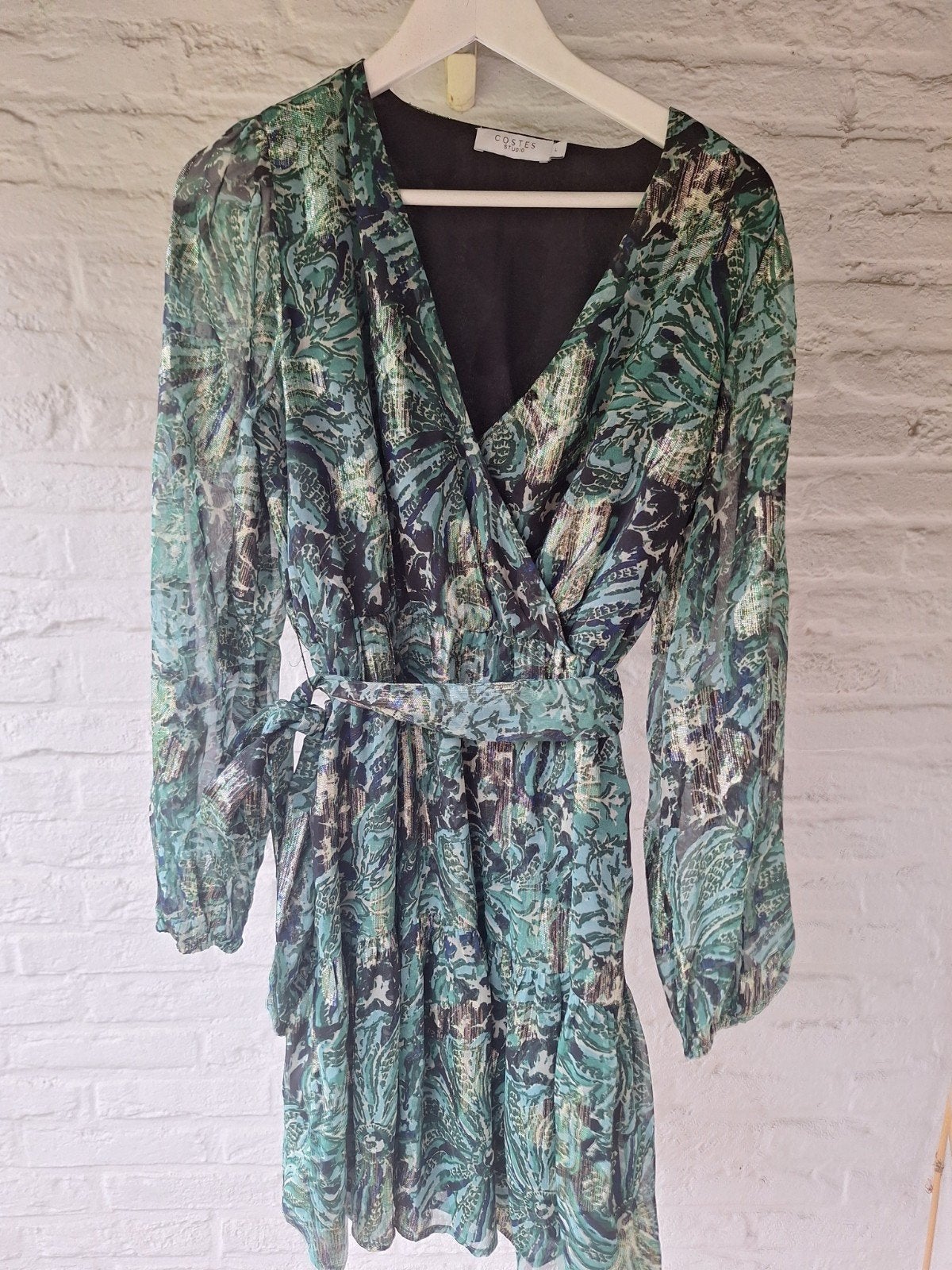 Mooie jurk met lange mouwen van Costes maat L, Kleding | Dames, Zwart, Maat 42/44 (L), Ophalen of Verzenden, Zo goed als nieuw