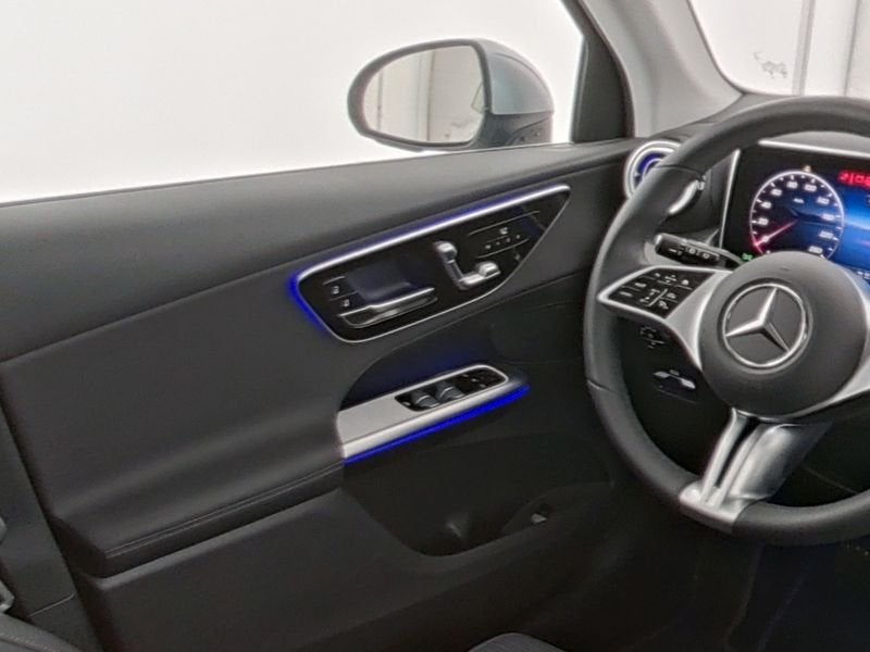 Mercedes-Benz GLC 300 e 4MATIC Plug-In Hybride Trekhaak | St, Auto's, Automaat, 12 maanden, Gebruikt, Leder en Stof