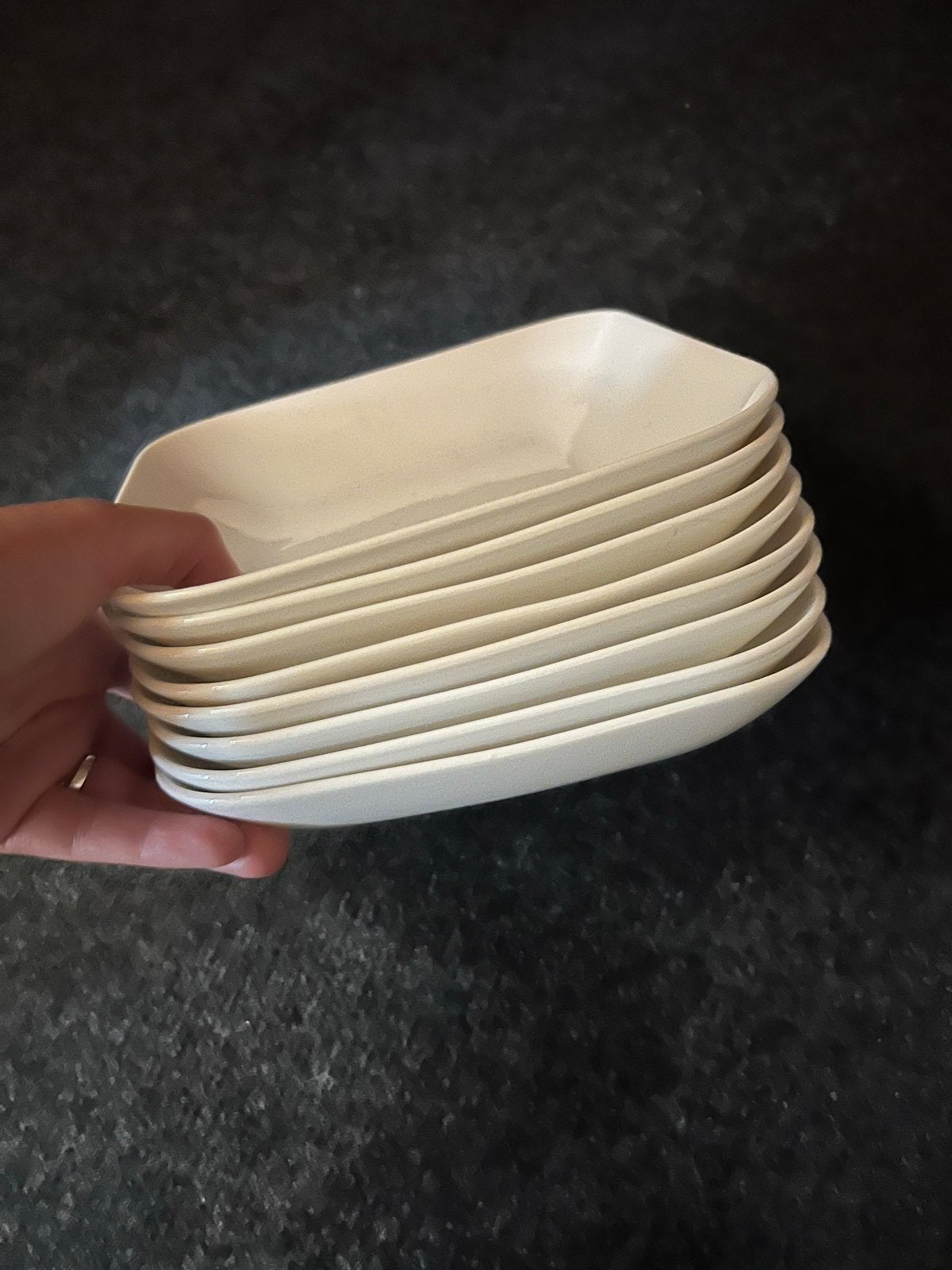 8 diepe borden van Action - Nooit gebruikt, Ophalen, Keramiek, Zo goed als nieuw, Bord(en)