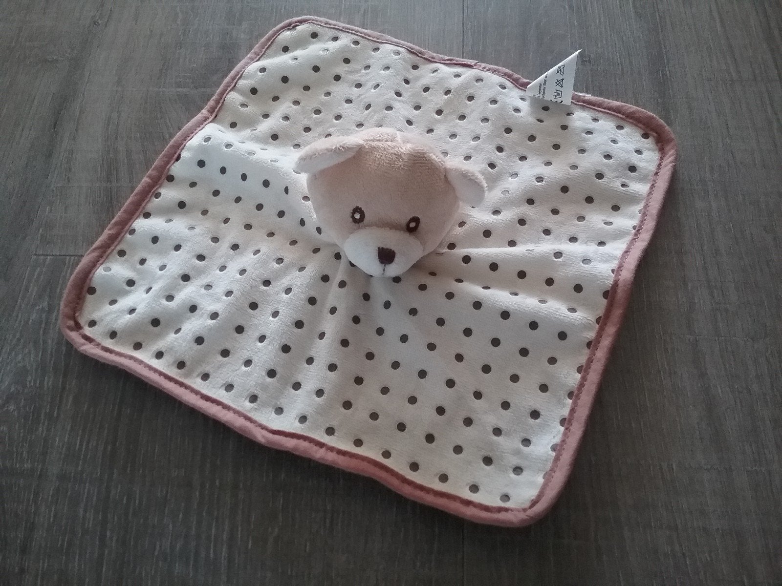 Nieuw knuffeldoekje beer met rammel in het hoofd

Verzendkos, Ophalen of Verzenden, Nieuw