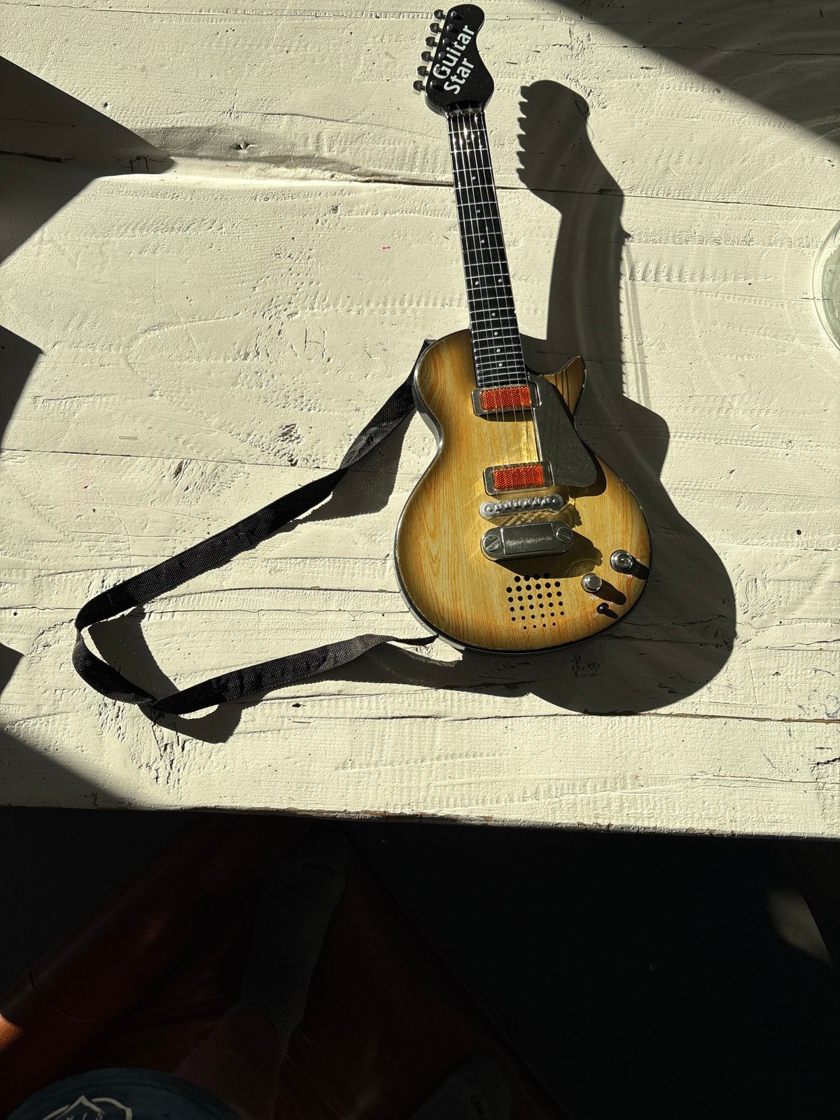 Gitaar Star speelgoedgitaar met band, Muziek en Instrumenten, Snaarinstrumenten | Gitaren | Elektrisch, Ophalen, Gebruikt, Overige merken