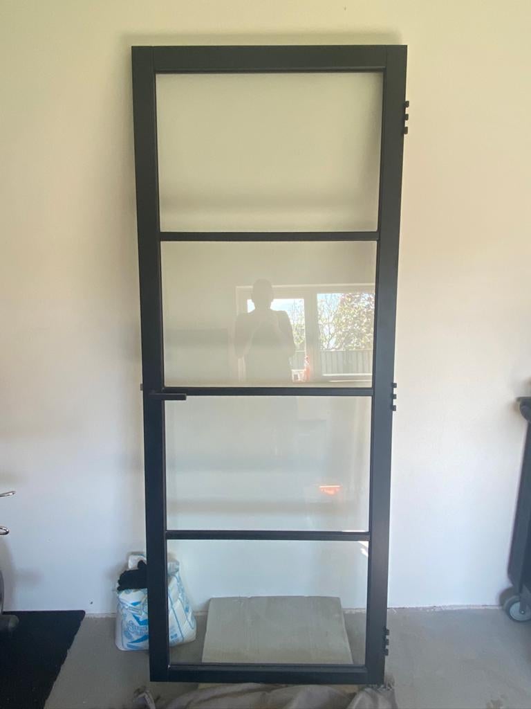 Industriele binnendeur stomp ral9005 incl hang/sluitwerk, Doe-het-zelf en Verbouw, Deuren en Horren, Ophalen, Gebruikt, 80 tot 100 cm