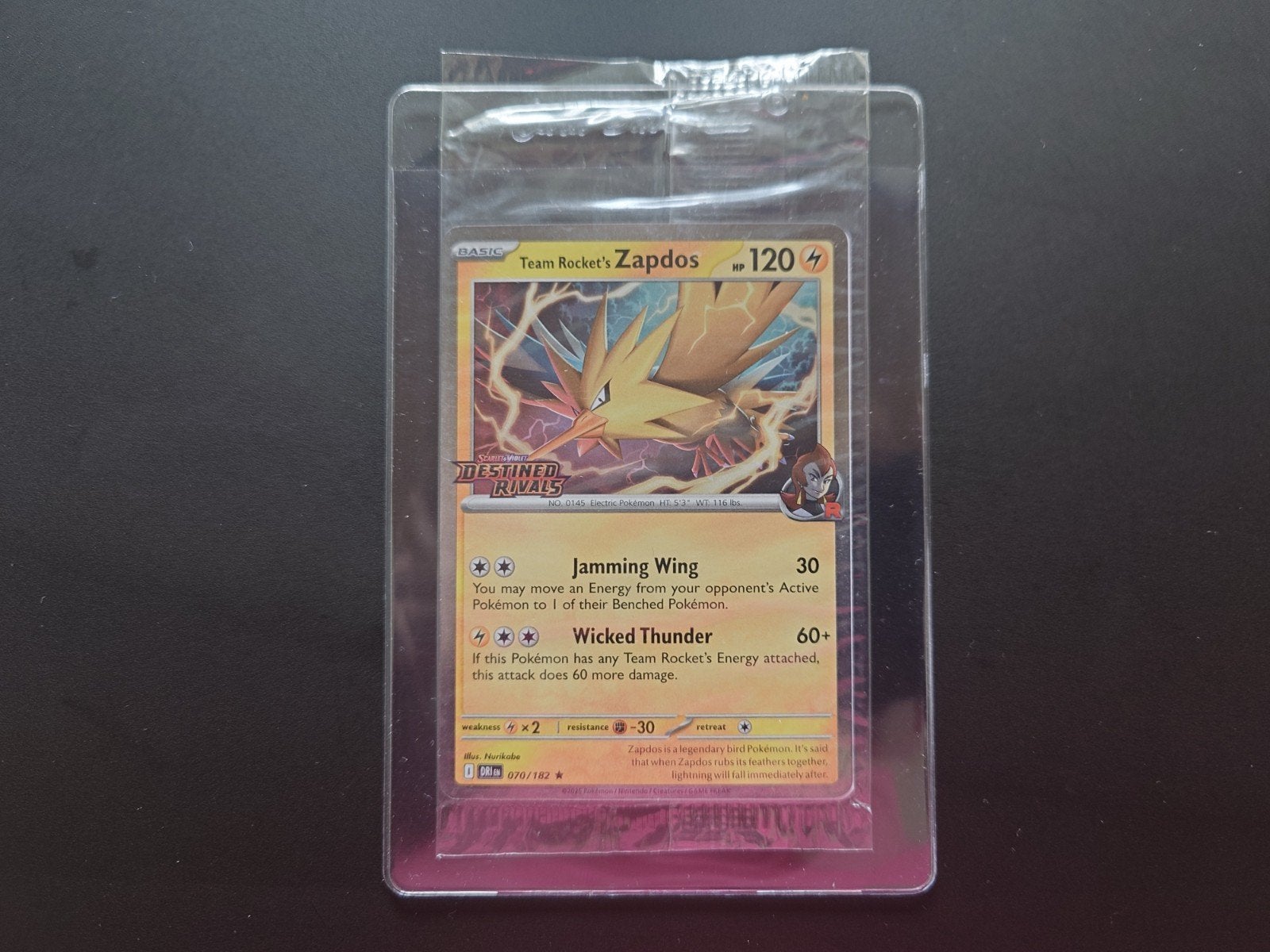 Pokémon kaart Zapdos Stamped Azië promo Destined Rivals, Ophalen of Verzenden, Nieuw, Losse kaart, Foil