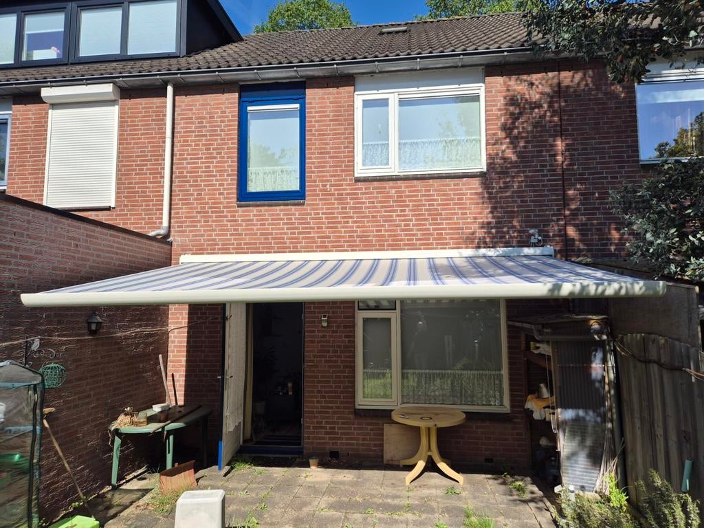 Knikarmscherm - Blauw/wit gestreept zonnescherm, Ophalen, Gebruikt, Elektrisch, 150 tot 300 cm