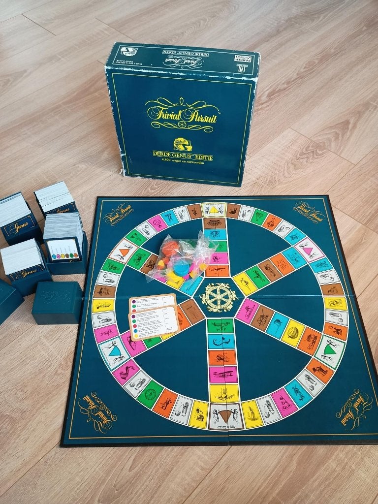 Parker Trivial pursuit 3e genius editie 4800 vragen, Drie of vier spelers, Ophalen of Verzenden, Zo goed als nieuw, Parker