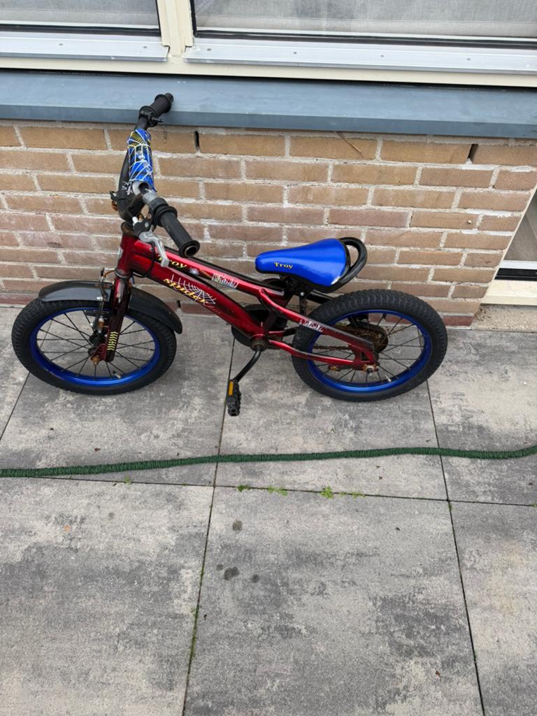 Spider-Man jongensfiets, Fietsen en Brommers, Ophalen, Zo goed als nieuw, 16 tot 20 inch
