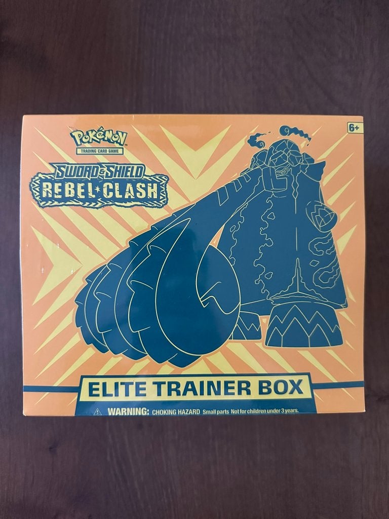 Etb Rebel Clash, Hobby en Vrije tijd, Verzamelkaartspellen | Pokémon, Ophalen of Verzenden, Nieuw, Boosterbox