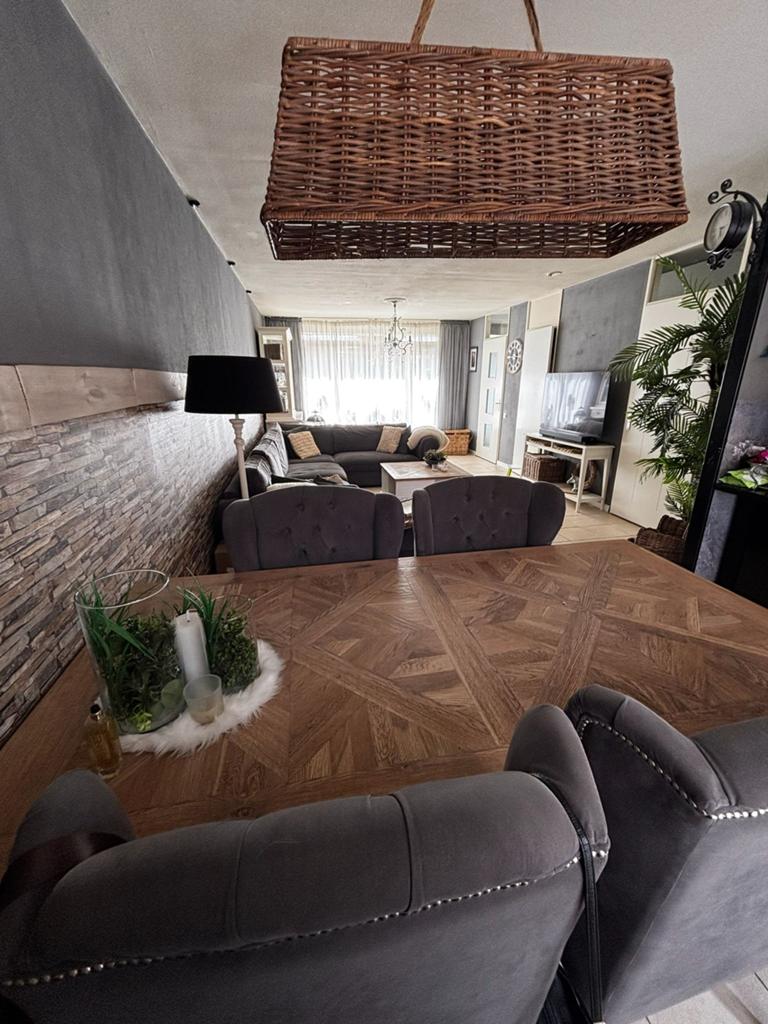 4 velvet eetkamer stoelen, Huis en Inrichting, Stoelen, Ophalen, Gebruikt
