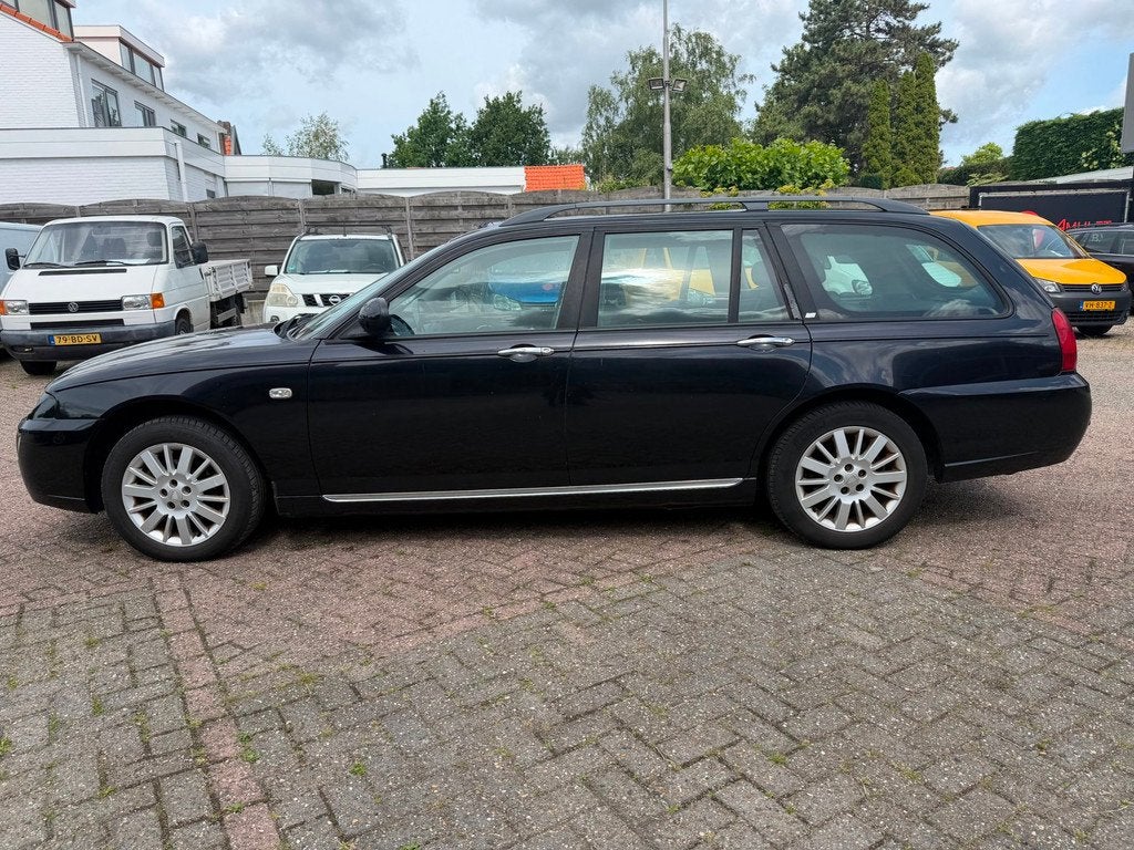 Rover 75 Tourer 2.0CDTi,96kw/131pkAUT.Club( BMW DIESEL ), Auto's, Rover, Zwart, 4 cilinders, 1535 kg, Zwart