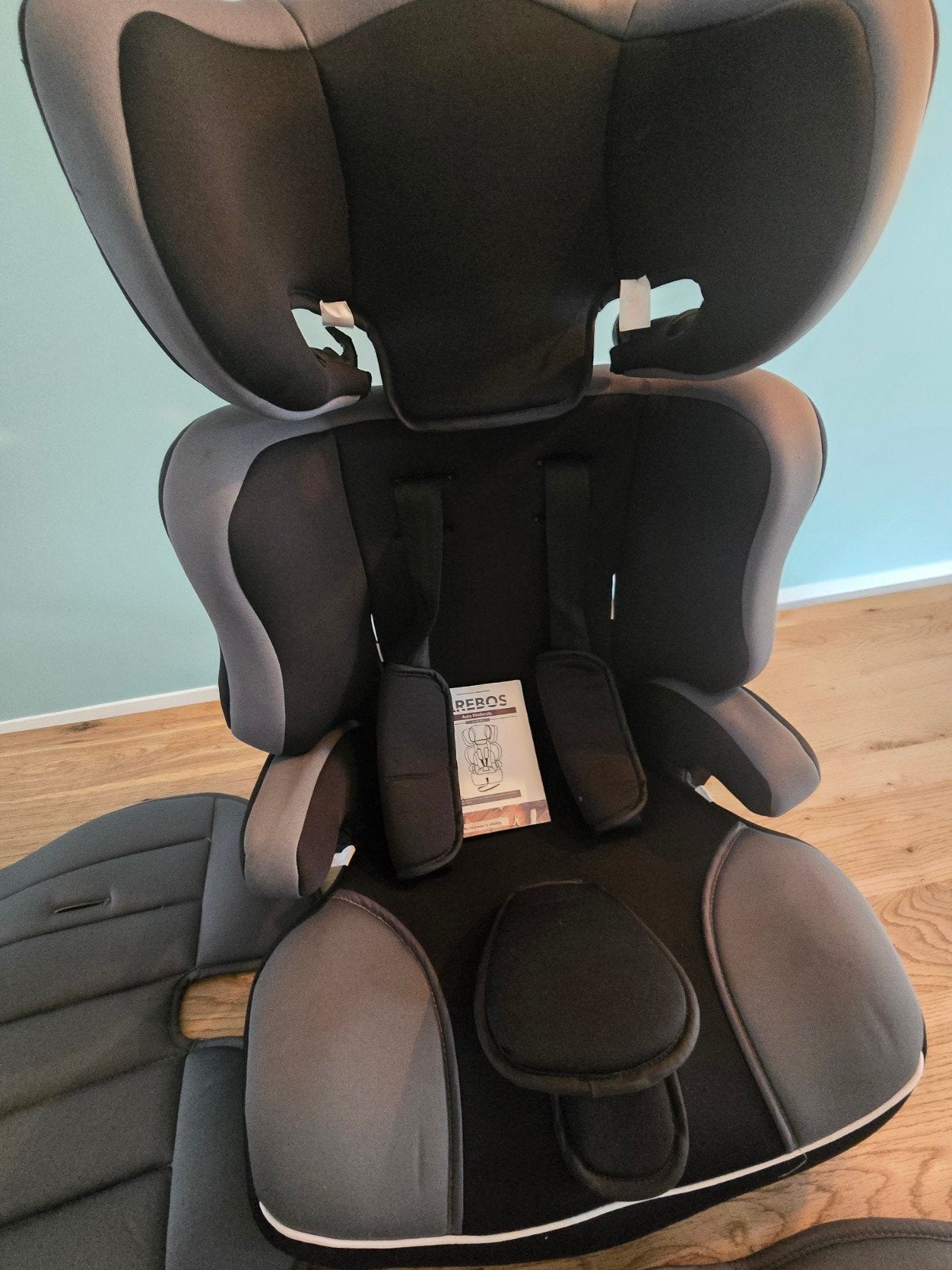 AREBOS Autostoel voor kinderen - Zo goed als nieuw, Kinderen en Baby's, Autogordel, Verstelbare rugleuning, Zo goed als nieuw