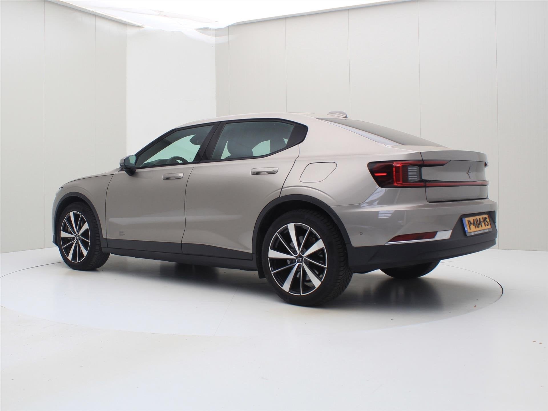 Polestar 2 Long Range Single Motor 231pk 92.3% SoH [ WARMTEP, Stof, Gebruikt, 1969 kg, Zilver of Grijs