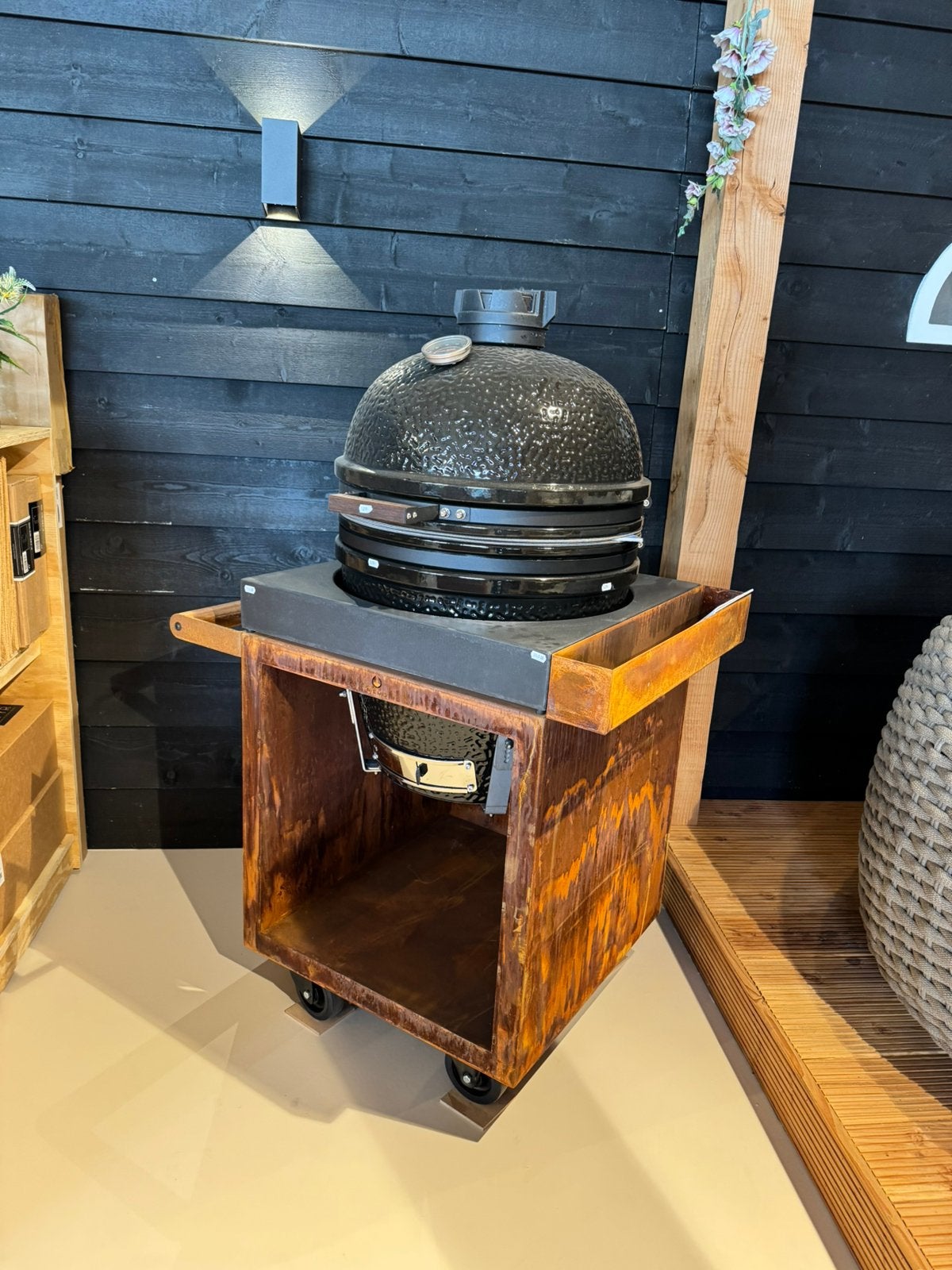 Ofyr kamado bastard cortenstaal nieuw compleet, Ophalen of Verzenden, Nieuw, Met accessoires