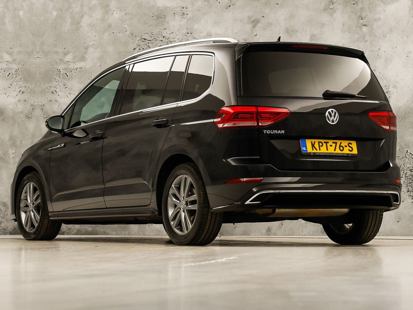Volkswagen Touran 1.5 TSI R-Line Sport 7 Persoons 150Pk Auto, Auto's, 12 maanden, 15 km/l, 4 cilinders, 7 stoelen