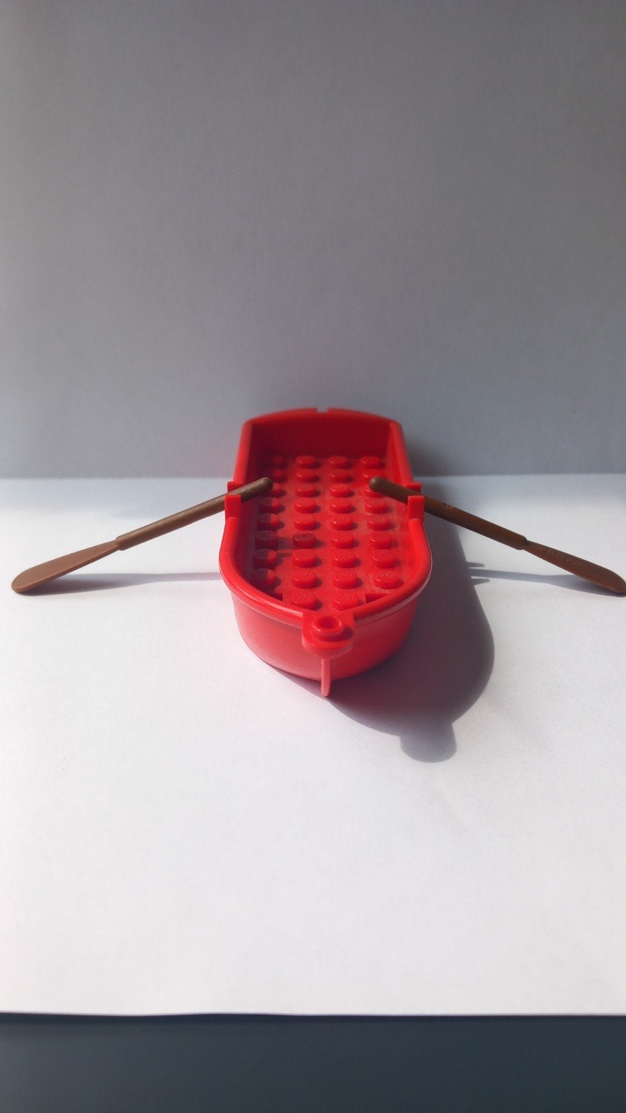 Lego boot met pedalen in het rood., Compleet, Lego, Accessoire, Zo goed als nieuw