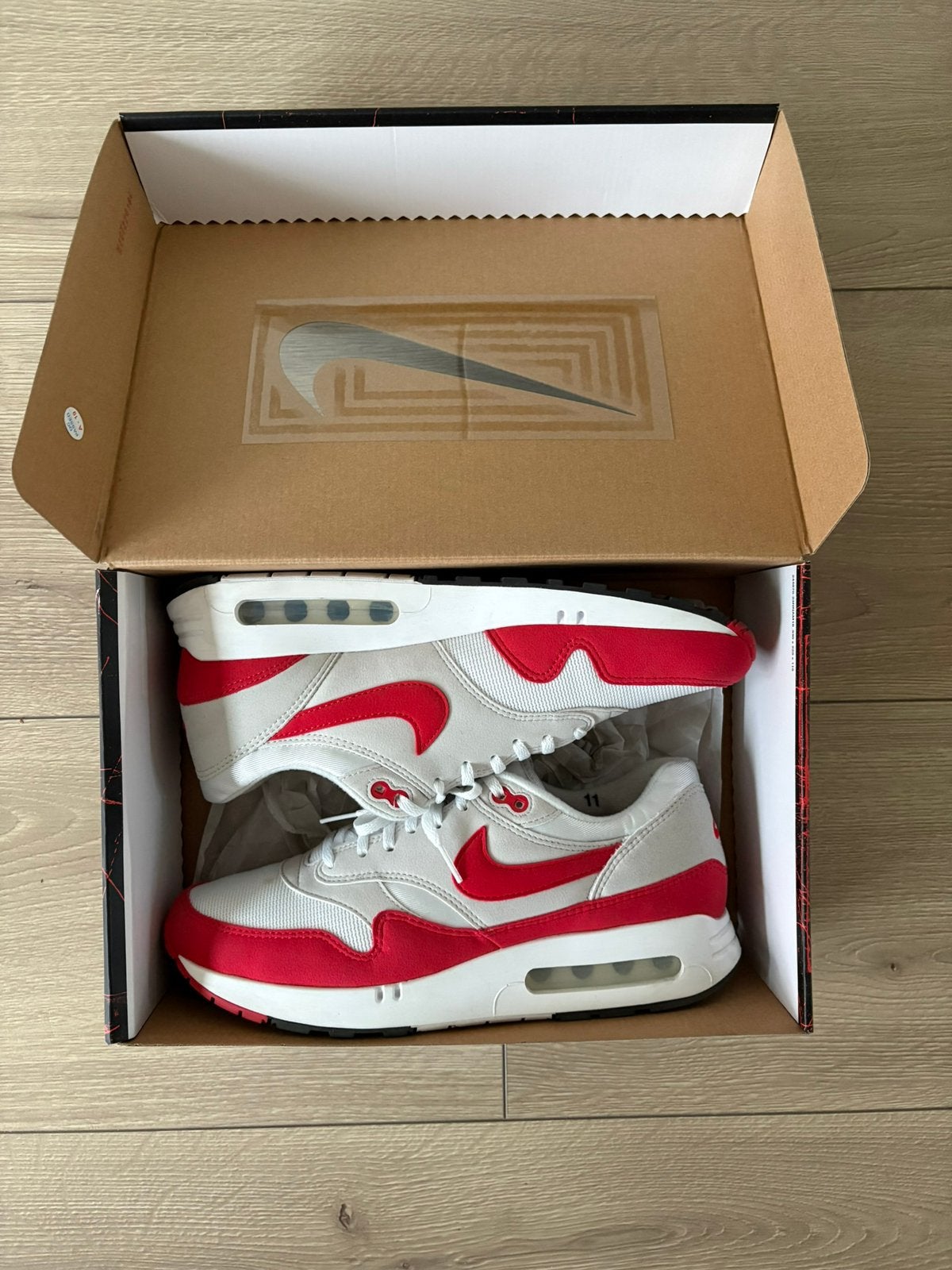 Nike Air Max 1 ‘86 Premium University Red maat 45, Kleding | Heren, Schoenen, Wit, Ophalen of Verzenden, Sneakers of Gympen, Zo goed als nieuw