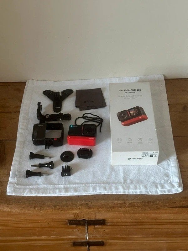 Insta360 ONE 4K Edition actiecamera met accessoires, Ophalen of Verzenden, Zo goed als nieuw, Overige merken