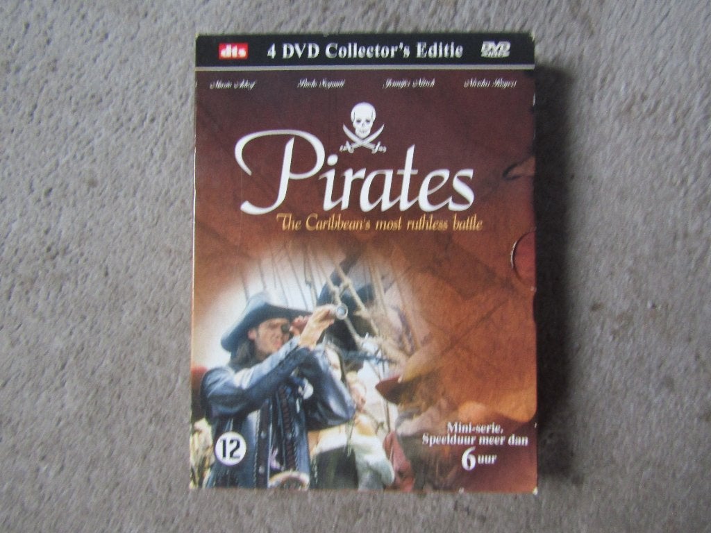 DVDbox: Pirates - the caribbean's most ruthless battle. 4DVD, Vanaf 12 jaar, Ophalen of Verzenden, Gebruikt, Overige genres