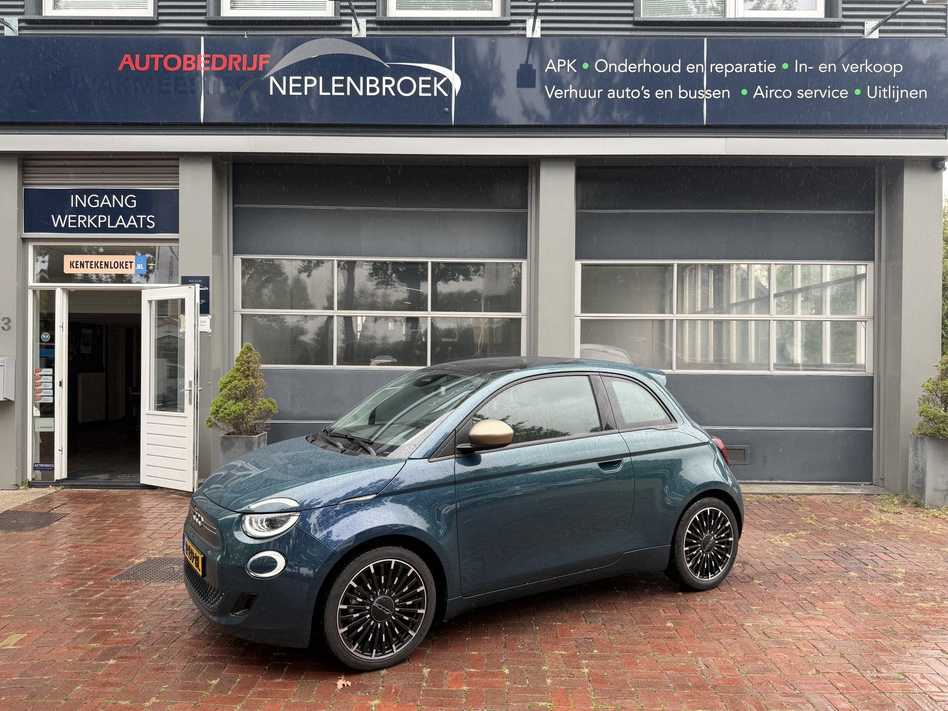 Fiat 500 3+1 Icon 42 kWh | LED | Navi | Clima | LMV | 07-202, Auto's, Dealer onderhouden, 4 stoelen, Automatische klimaatregeling