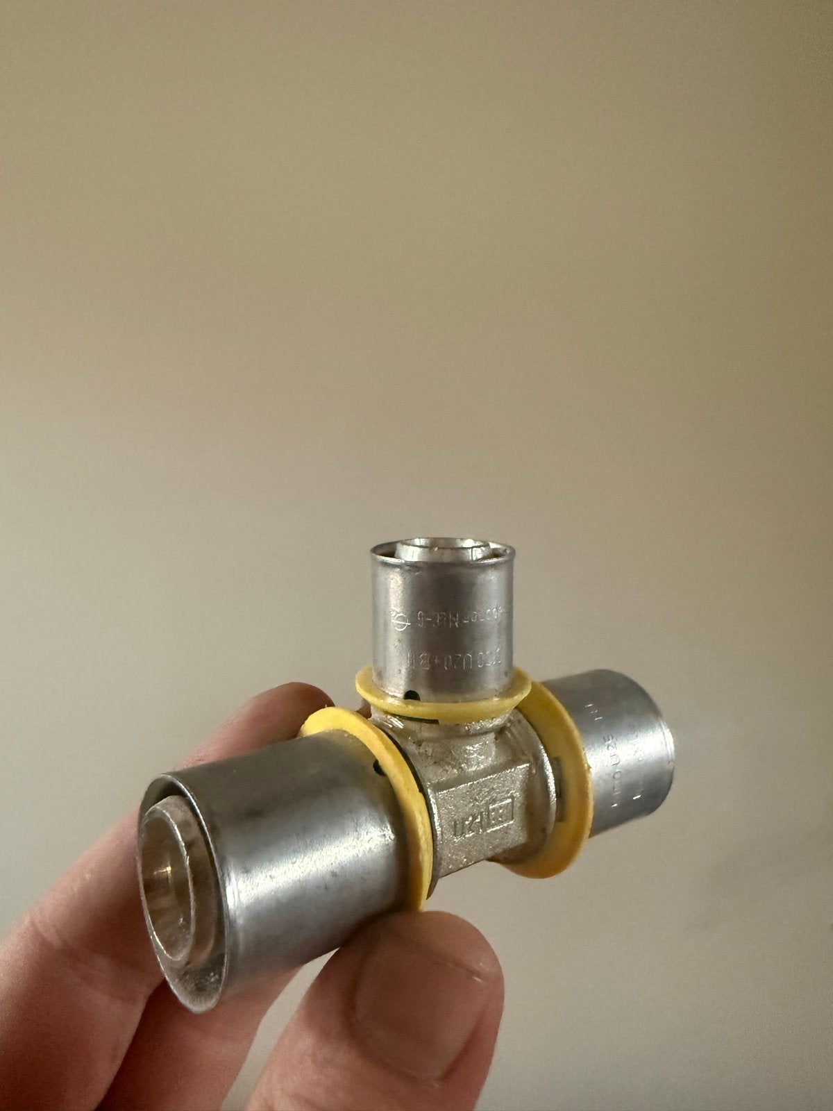 Nieuwe T-stuk uponor gas 25-20-25, Overige typen, Nieuw, Rvs, Minder dan 2 meter