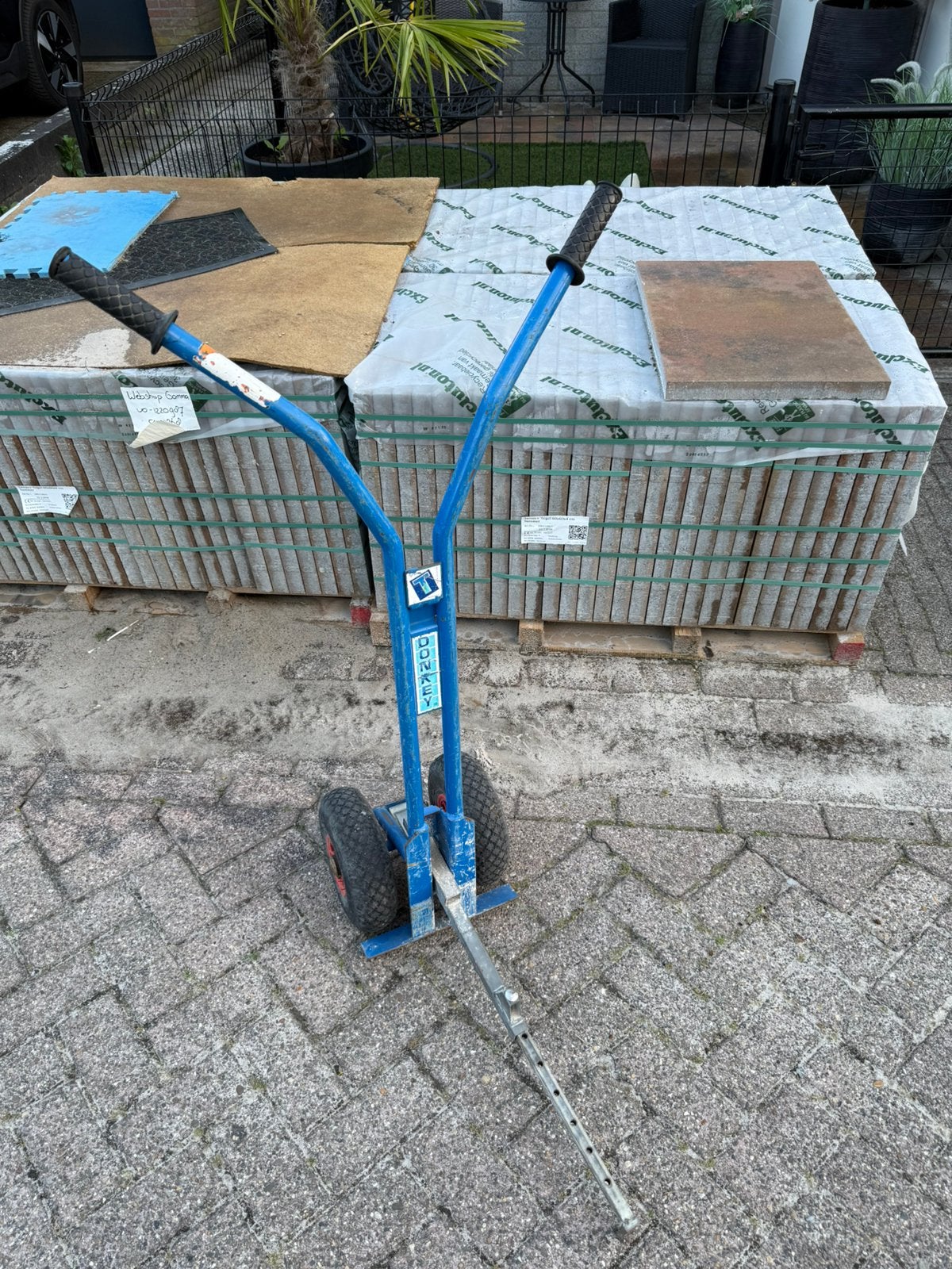 Tegel Donkey - Tegellifter tot 60cm, Ophalen, Gebruikt, Overige typen